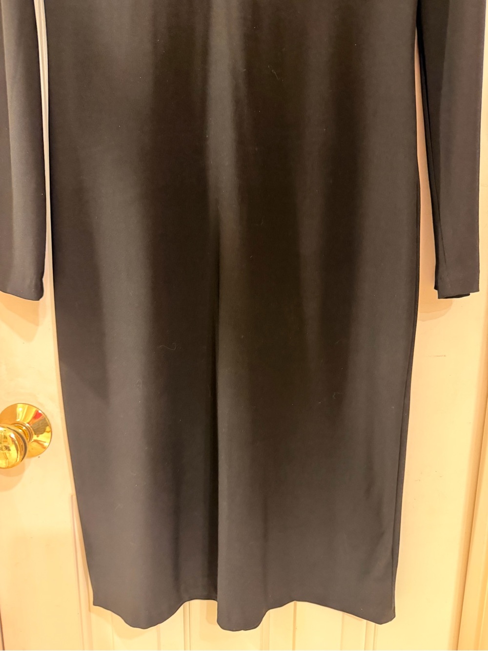 Norma Kamali Black Long Sleeve V-Neck Sleek Knit Dress, Size M - Picture 5 of 16